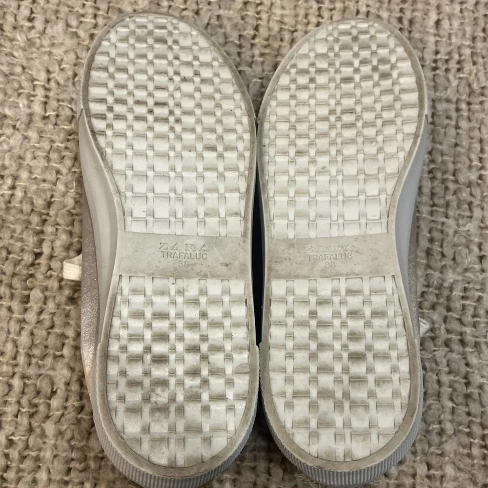 Zara Women's Satin Champagne‎ Platform Sneakers Fringe Size 38 US 7.5
